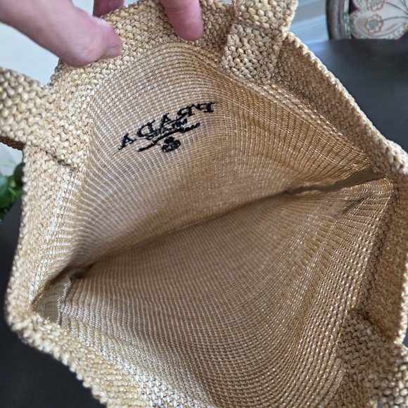 GWP Prada Straw Woven Tote Bag - Picture 4 of 8